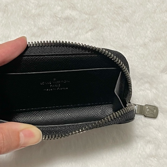SOLD-Louis Vuitton Coin Purse - Picture 10 of 13